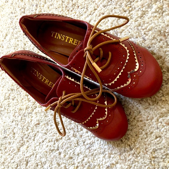 Brown leather shoes - Picture 1 of 5